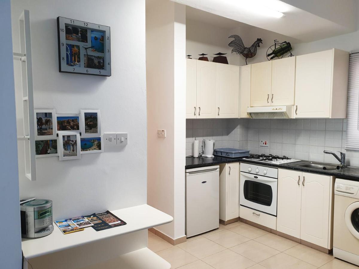Psyche Harbor Appartement Paphos Buitenkant foto